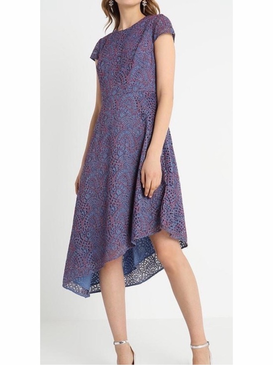 Banana Republic Dresses & Skirts - Banana Republic Lace Asymmetric Cap Sleeve Dress Purple